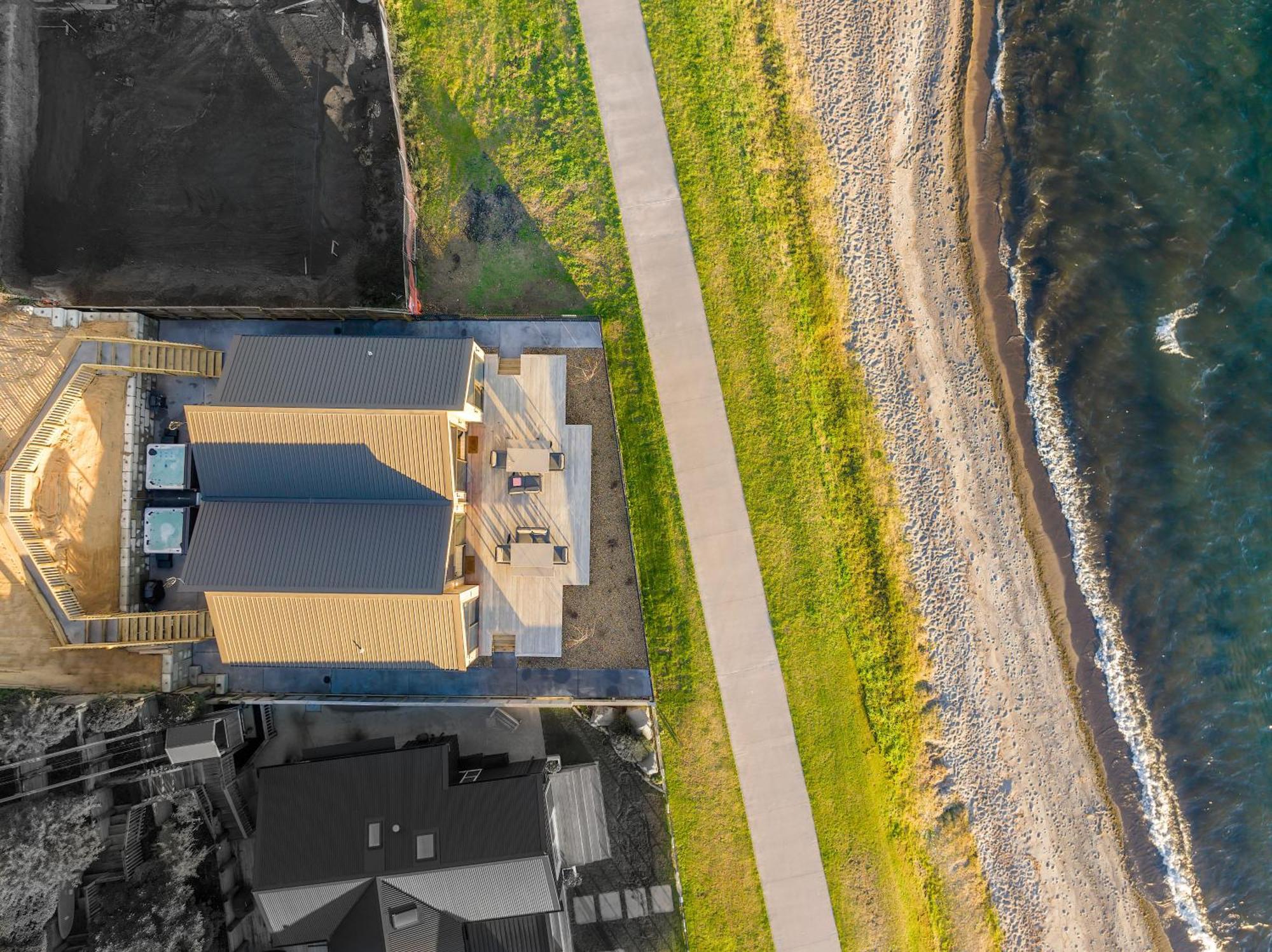 Brand New Lake Front Homes Spa Pool Taupo Exterior foto